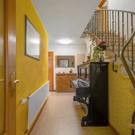 Stoerzel - A Hundheim